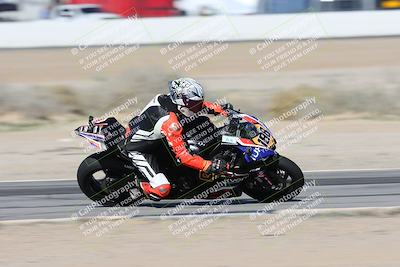 media/Jan-15-2026-Racers Edge (Thu) [[dfebeb70ab]]/2-A Group/Session 3 (Turn 15 Inside Pans)/